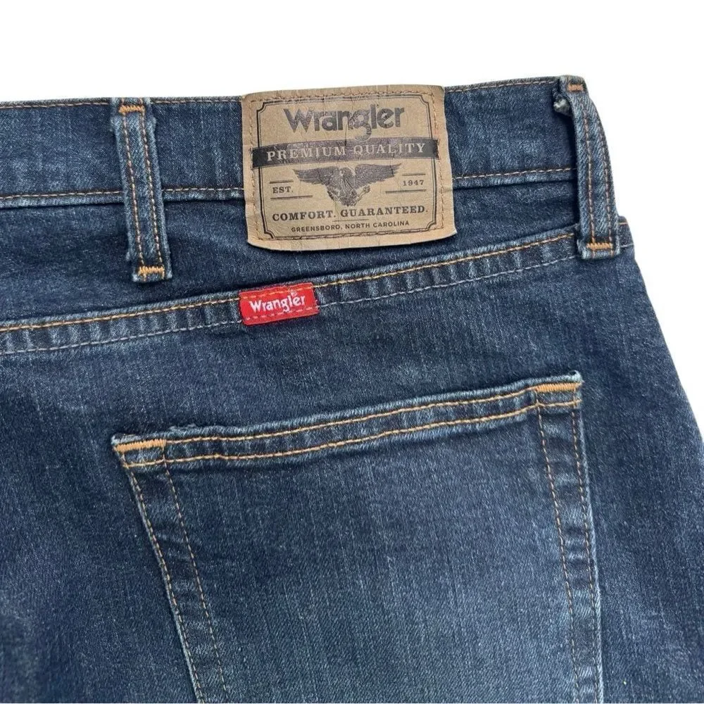 Wrangler Men's and Big Relaxed Fit Jeans - Dark Wash Indigo Size 40 x 30